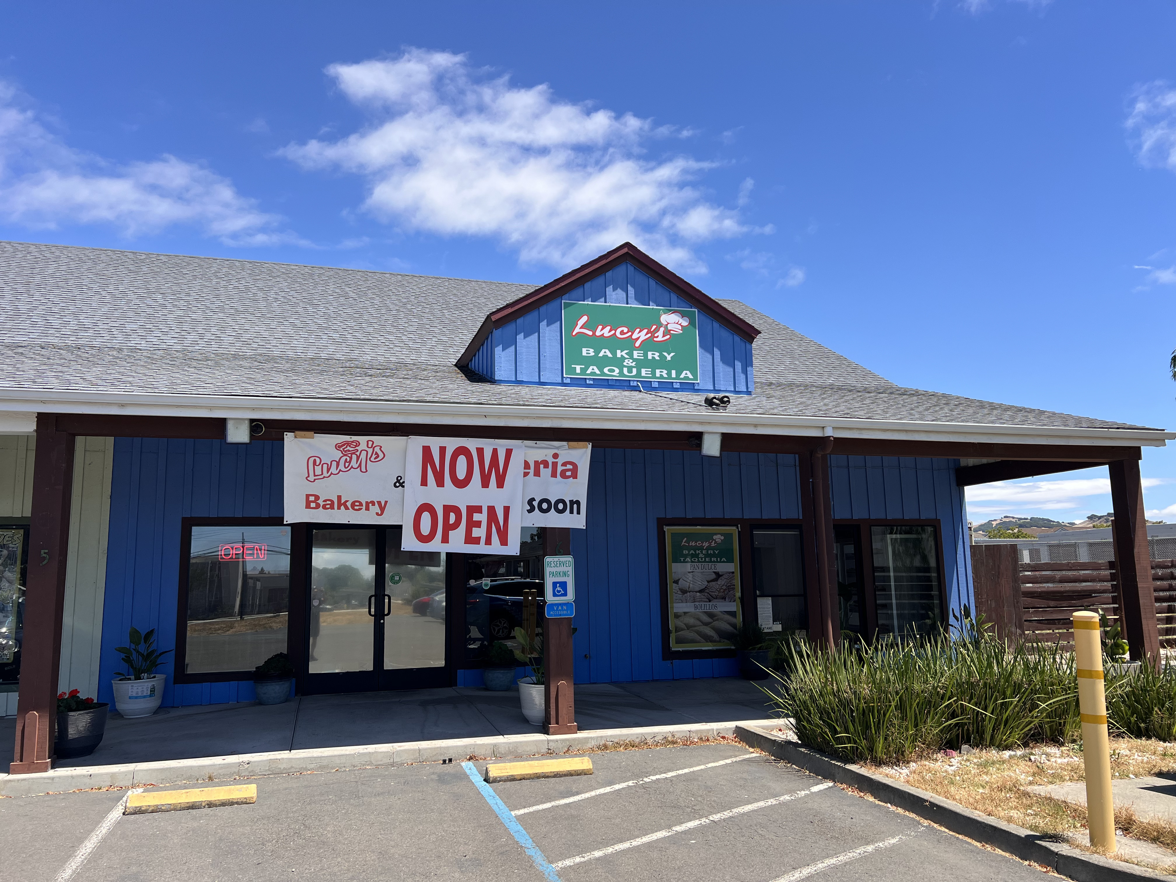 Lucy's Bakery & Taquería storefront in American Canyon